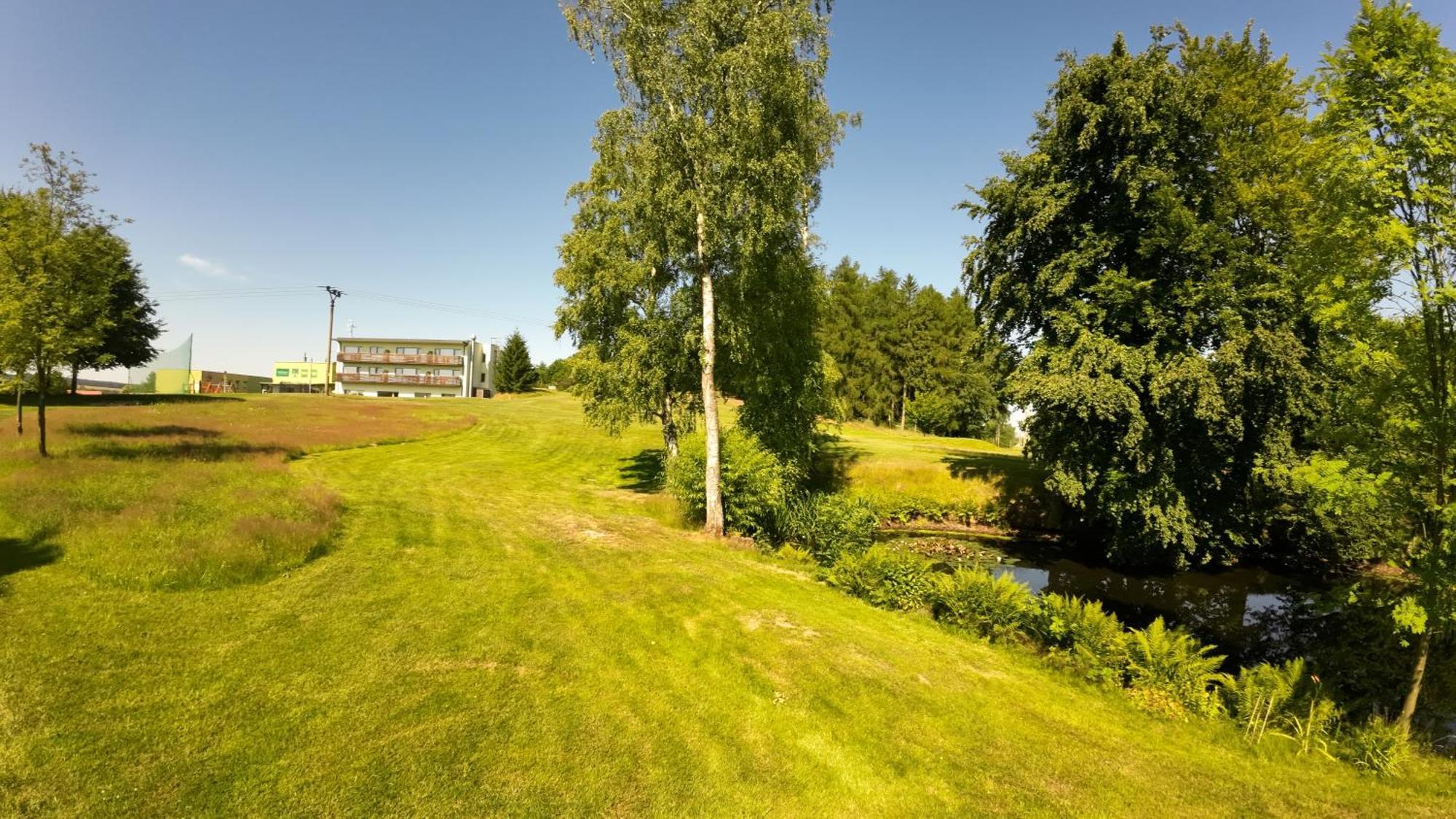Hotel Devitka Janov Eksteriør billede